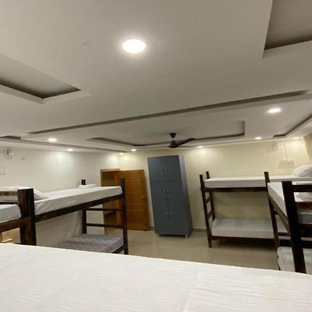 Madpackers Mcleodganj Albergue Dharamshala Exterior foto