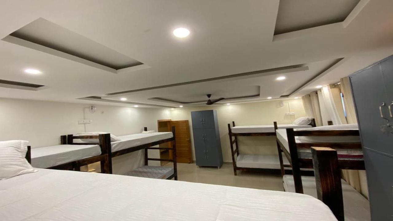 Madpackers Mcleodganj Albergue Dharamshala Exterior foto